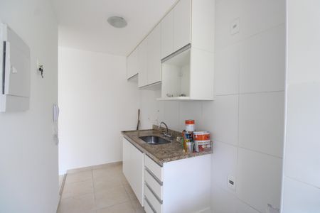 Apartamento para alugar com 71m², 2 quartos e 1 vagaCozinha 