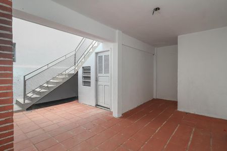 Casa para alugar com 400m², 5 quartos e 4 vagasFundos