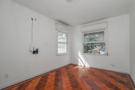 Casa para alugar com 400m², 5 quartos e 4 vagasQuarto