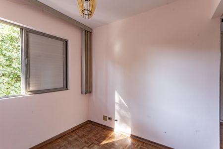 Quarto 2 de apartamento para alugar com 2 quartos, 94m² em Jardim Patente, São Paulo