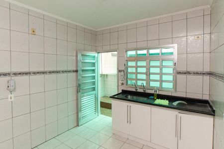 Casa de condomínio à venda com 140m², 3 quartos e 2 vagasCozinha