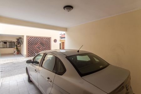 Casa de condomínio à venda com 140m², 3 quartos e 2 vagasGaragem