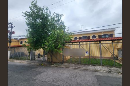 Fachada  de casa de condomínio para alugar com 3 quartos, 140m² em Jardim Brasil (zona Norte), São Paulo