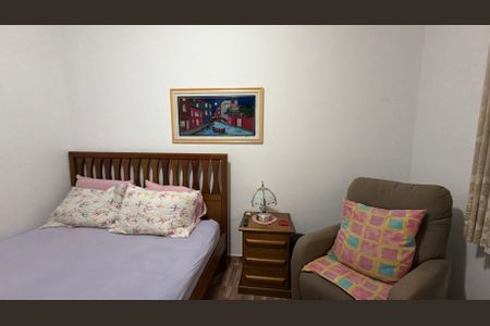 Casa à venda com 100m², 3 quartos e 3 vagas Casa à venda com 100m², 3 quartos e 3 vagasQuarto