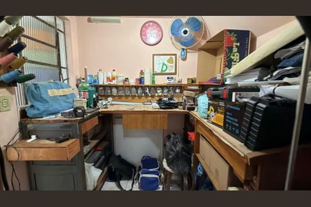 Casa à venda com 100m², 3 quartos e 3 vagas Casa à venda com 100m², 3 quartos e 3 vagasQuarto 2