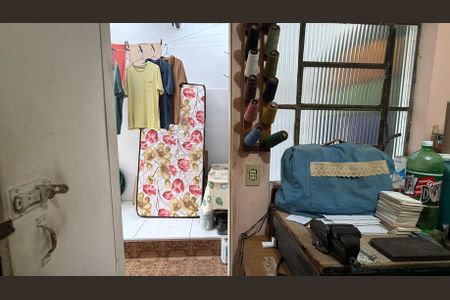 Casa à venda com 100m², 3 quartos e 3 vagas Casa à venda com 100m², 3 quartos e 3 vagasQuarto 2