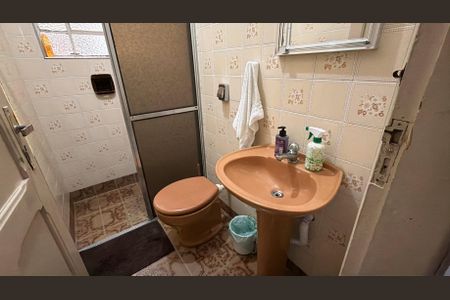 Casa à venda com 100m², 3 quartos e 3 vagas Casa à venda com 100m², 3 quartos e 3 vagasBanheiro