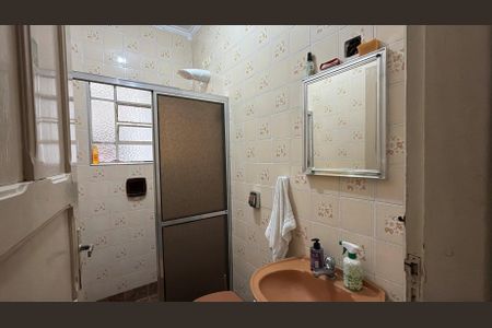 Casa à venda com 100m², 3 quartos e 3 vagas Casa à venda com 100m², 3 quartos e 3 vagasBanheiro