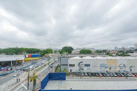 Apartamento para alugar com 33m², 2 quartos e sem vaga