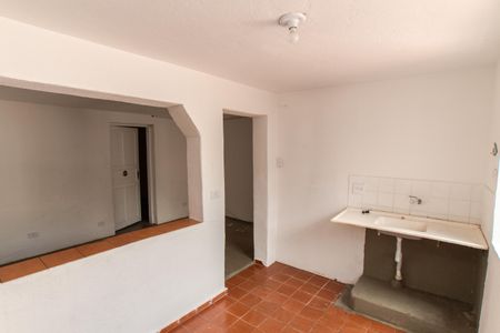 Casa para alugar com 50m², 1 quarto e sem vagaz