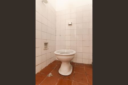 Banheiro de casa para alugar com 1 quarto, 50m² em Vila Leonor, São Paulo