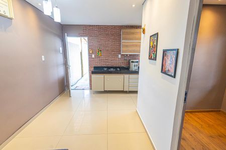 cozinha de casa para alugar com 2 quartos, 45m² em Tupi, Belo Horizonte