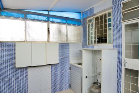 Apartamento para alugar com 60m², 2 quartos e 1 vagaÁrea de Serviço