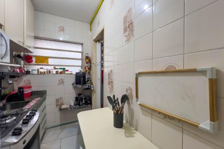 Apartamento à venda com 55m², 2 quartos e sem vaga Apartamento à venda com 55m², 2 quartos e sem vagaCozinha e área de serviço