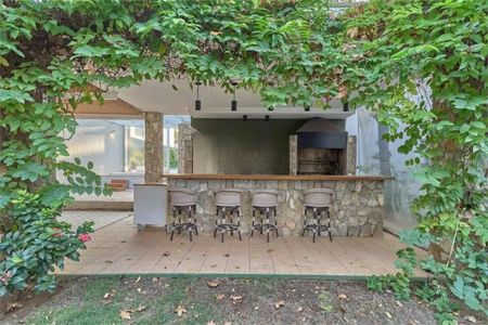 Casa à venda com 700m², 4 quartos e 6 vagas Casa à venda com 700m², 4 quartos e 6 vagasFoto 18