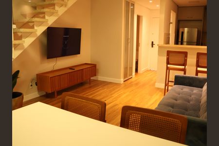 Sala de TV de apartamento para alugar com 1 quarto, 60m² em Jardim Goiás, Goiânia