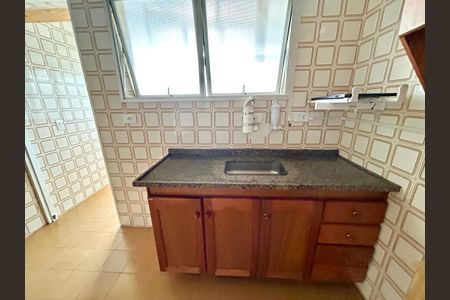 Apartamento à venda com 105m², 3 quartos e 2 vagasCozinha