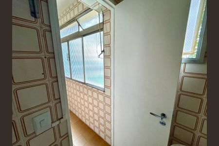 Apartamento à venda com 105m², 3 quartos e 2 vagasBanheiro 2