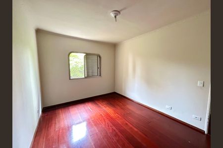 Apartamento à venda com 105m², 3 quartos e 2 vagasQuarto 2