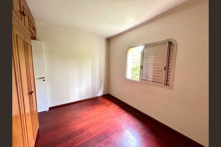 Apartamento à venda com 105m², 3 quartos e 2 vagasQuarto 3