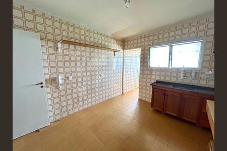 Apartamento à venda com 105m², 3 quartos e 2 vagasCozinha