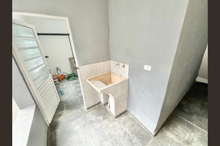 Casa à venda com 210m², 7 quartos e 2 vagas Casa à venda com 210m², 7 quartos e 2 vagasÁrea de Serviço