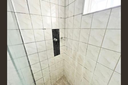 Casa à venda com 210m², 7 quartos e 2 vagas Casa à venda com 210m², 7 quartos e 2 vagasBanheiro da Suíte