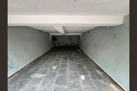 Casa à venda com 210m², 7 quartos e 2 vagas Casa à venda com 210m², 7 quartos e 2 vagasGaragem