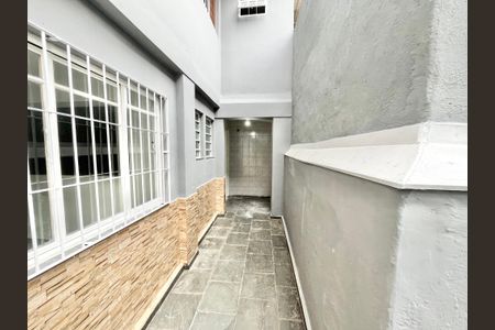 Casa à venda com 210m², 7 quartos e 2 vagas Casa à venda com 210m², 7 quartos e 2 vagasQuintal
