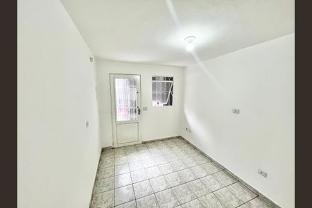 Sala de casa à venda com 7 quartos, 210m² em Vila Santa Maria, São Paulo