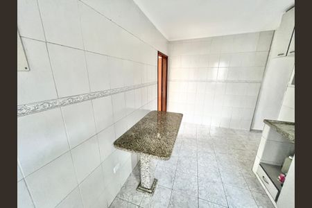 Casa à venda com 210m², 7 quartos e 2 vagas Casa à venda com 210m², 7 quartos e 2 vagasCozinha