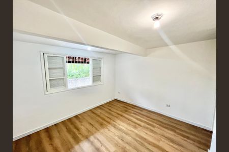 Casa à venda com 210m², 7 quartos e 2 vagas Casa à venda com 210m², 7 quartos e 2 vagasQuarto 2