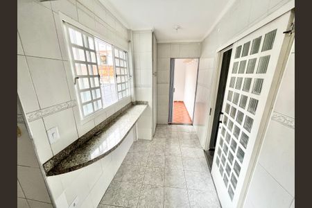 Casa à venda com 210m², 7 quartos e 2 vagas Casa à venda com 210m², 7 quartos e 2 vagasCozinha
