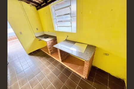 Casa à venda com 210m², 7 quartos e 2 vagas Casa à venda com 210m², 7 quartos e 2 vagasCozinha Varanda