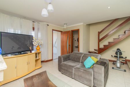 Sala de casa à venda com 5 quartos, 300m² em Espírito Santo, Porto Alegre