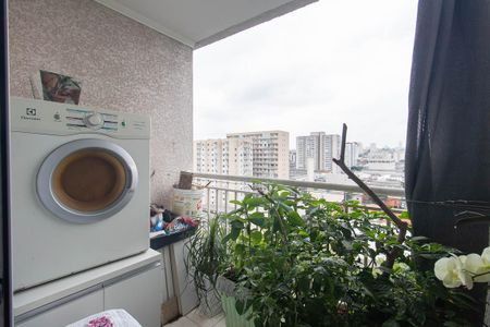 Apartamento à venda com 66m², 3 quartos e 1 vaga Apartamento à venda com 66m², 3 quartos e 1 vagaSacada