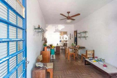 Casa à venda com 122m², 3 quartos e 3 vagasFoto 04