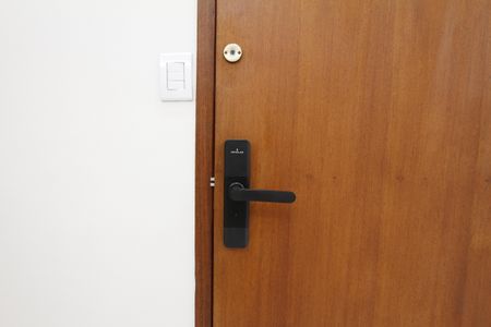 Apartamento para alugar com 115m², 3 quartos e 1 vagafechadura eletrônica