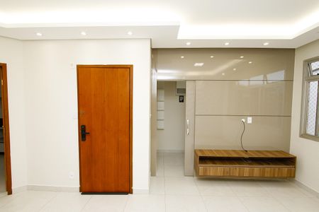 Apartamento para alugar com 115m², 3 quartos e 1 vagaSala