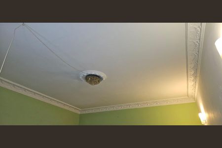 Casa à venda com 90m², 4 quartos e sem vagaCasa 2