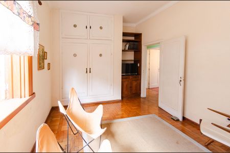 Casa à venda com 280m², 5 quartos e 1 vagaQuarto 1