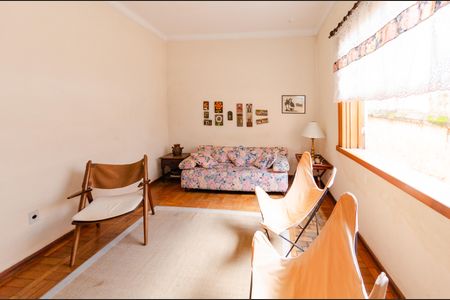 Casa à venda com 280m², 5 quartos e 1 vagaQuarto 1