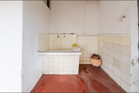 Casa à venda com 280m², 5 quartos e 1 vagaÁrea de serviço