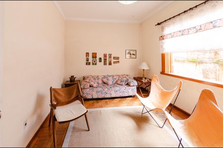 Casa à venda com 280m², 5 quartos e 1 vagaQuarto 1