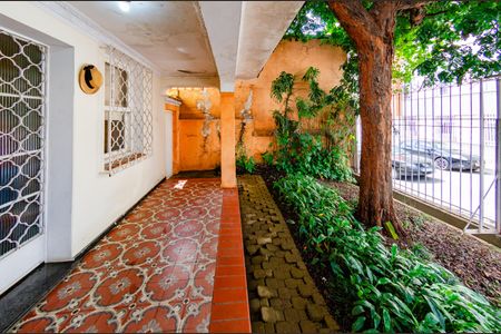 Casa à venda com 280m², 5 quartos e 1 vagaÁrea externa