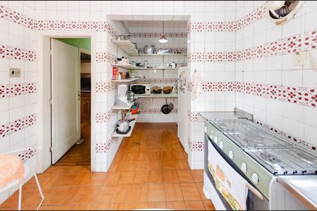 Casa à venda com 280m², 5 quartos e 1 vagaCozinha