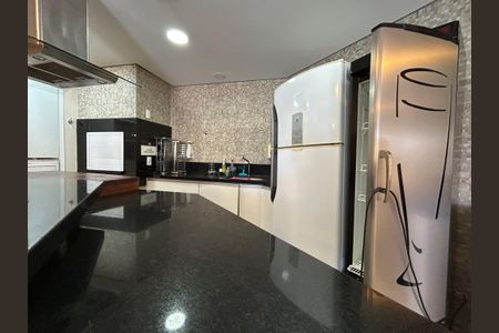 Apartamento para alugar com 95m², 3 quartos e 1 vagaÁrea comum - Salão de festas