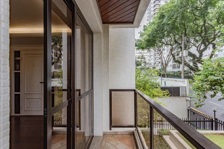 Apartamento à venda com 136m², 3 quartos e 2 vagasVaranda