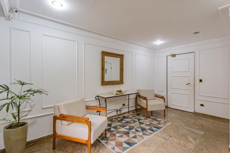 Apartamento à venda com 136m², 3 quartos e 2 vagasHall de entrada