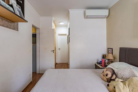 Apartamento à venda com 136m², 3 quartos e 2 vagasSuíte